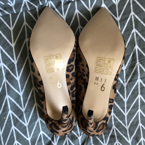 “Lill” by Mix No. 6 Leopard Print Heels - Size 8.5 - Picture 7 of 10